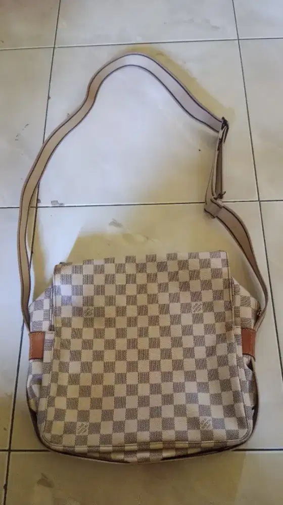 LV Naviglio Damier Azure