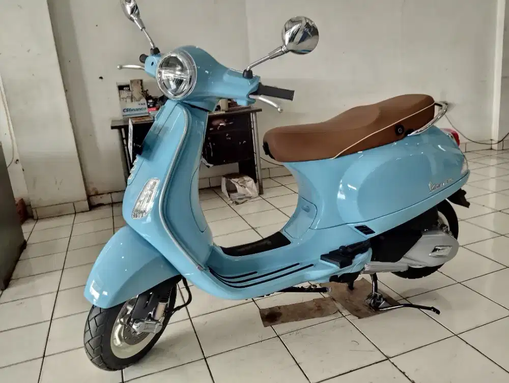 LIKE VESPA LX 125 IGET 2024 GRESS CASH KREDIT DP 3JT LENGKAP