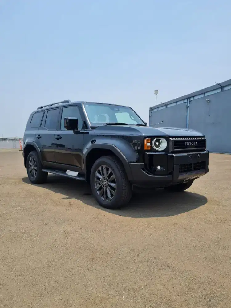 Toyota Land Cruiser 250 Prado 2.8 VX