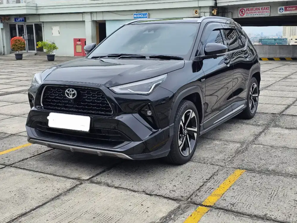 Yaris Cross HV 2024 KM 7ribuan