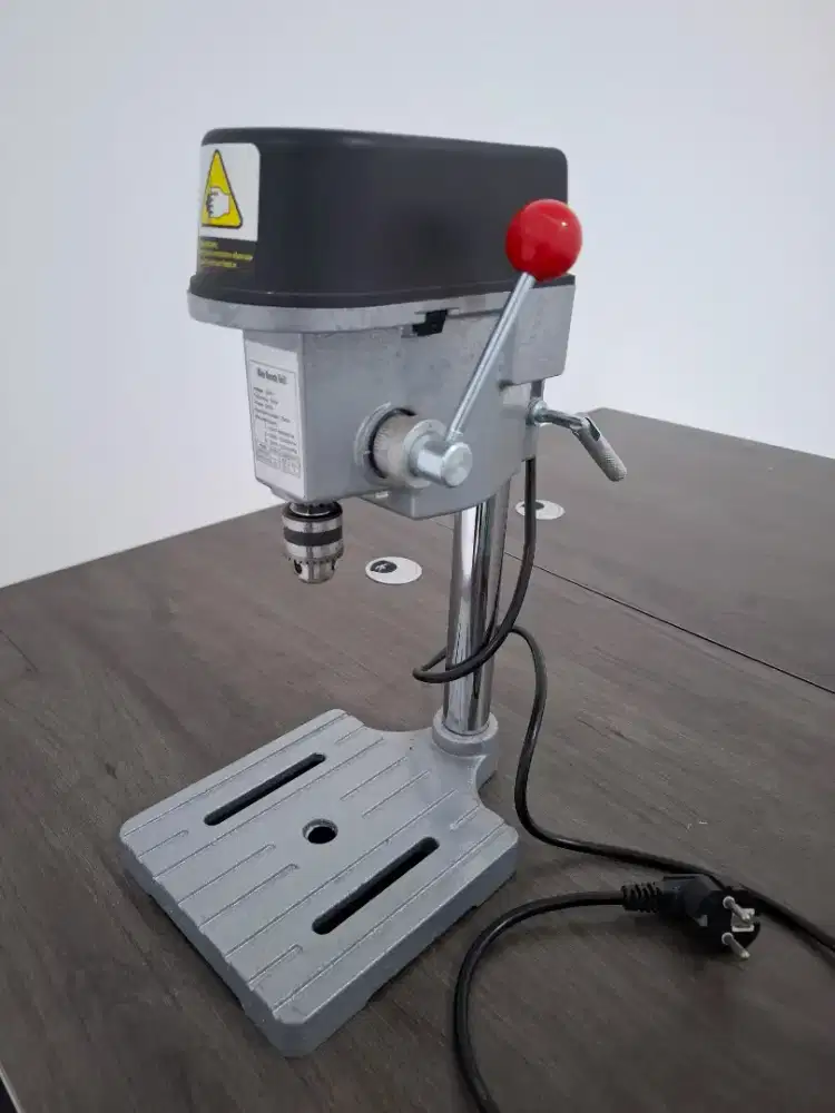 Dijual mesin bor duduk kondisi seperti baru