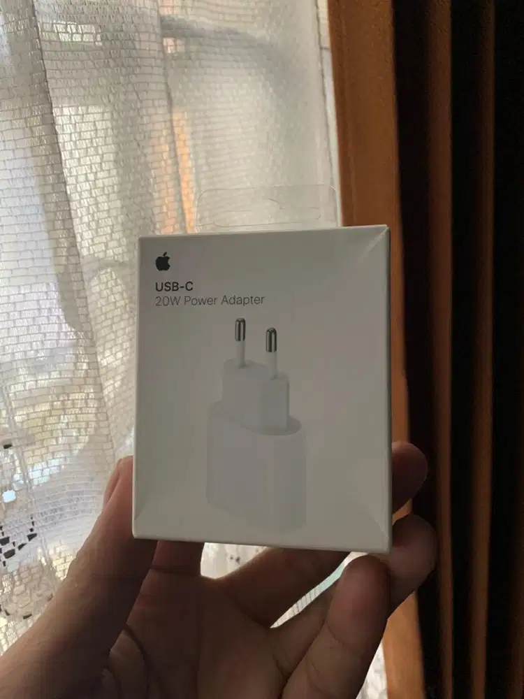 Adaptor / batok charger ori ibox type C