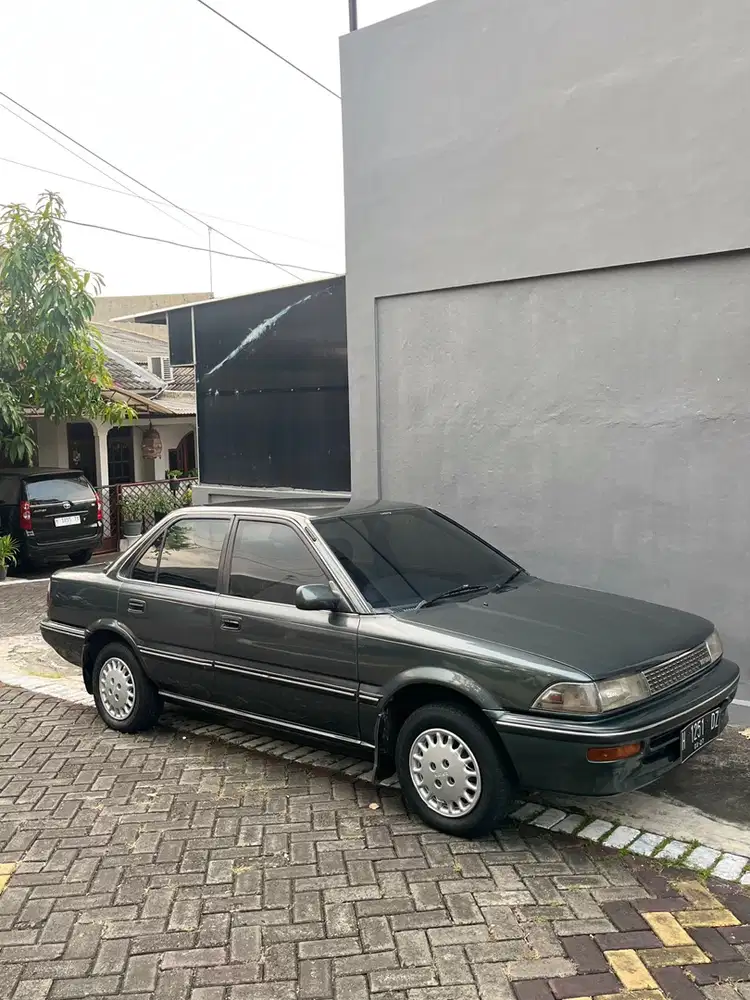 Toyota Corolla 1990 Bensin