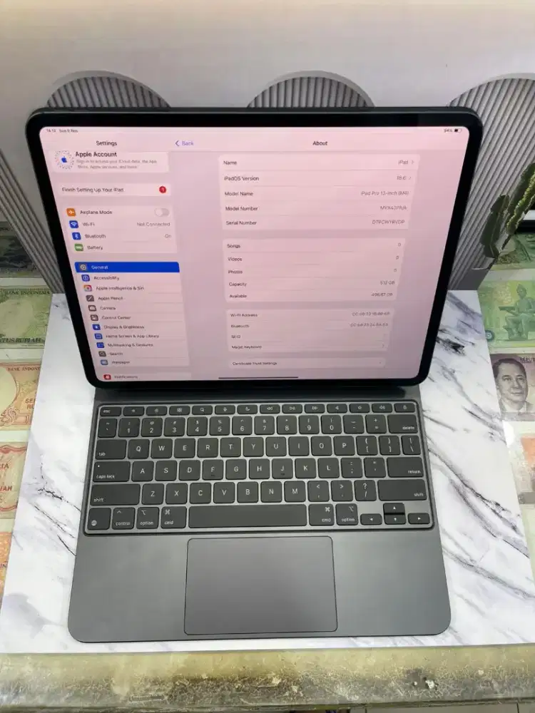iPad Pro M4 13 inch 512GB iBox + Magic Keyboard