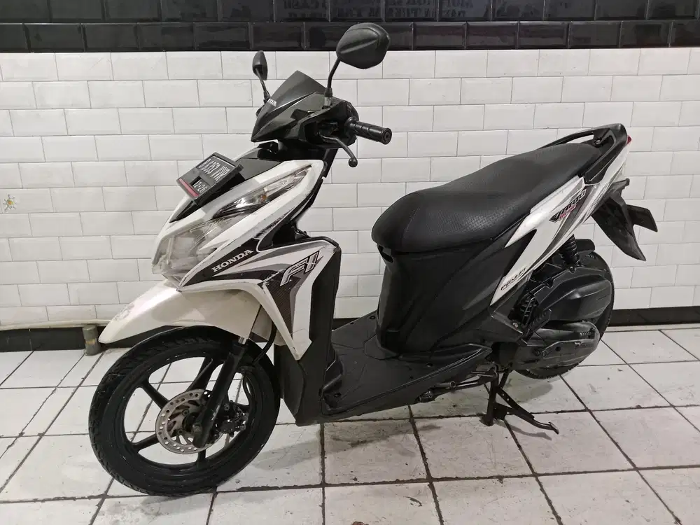 Dijual cepat vario kzr 2014 surat lengkap
