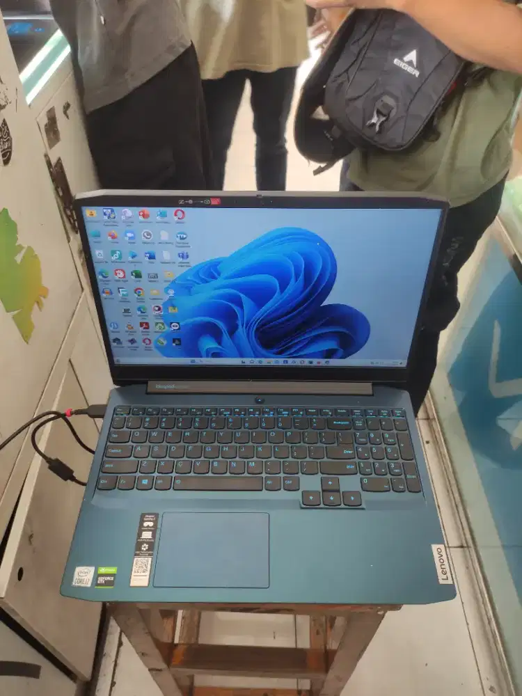 Laptop Lenovo Gaming Slim 3-151MH05 Ram 16gb Double Hardisk corei7-G10