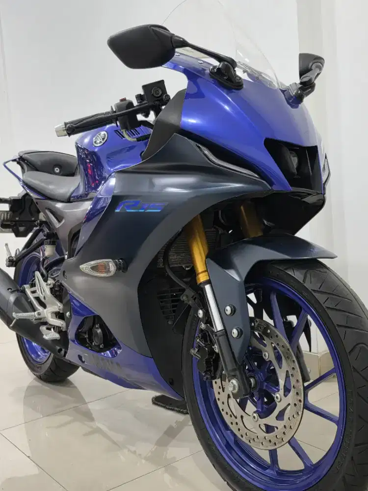 DP 500RB YAMAHA R15 CONNECTED TAHUN 2022 KM 17RB
