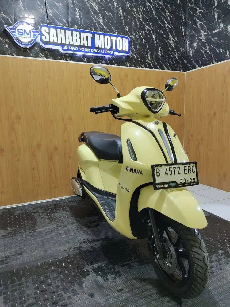 YAMAHA GRAND FILANO TH 2024