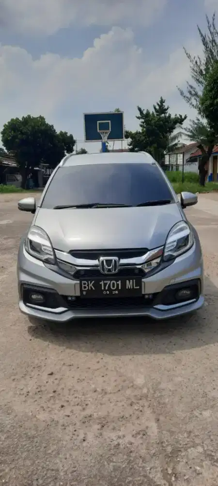 Mobilio type Rs tahun 2016