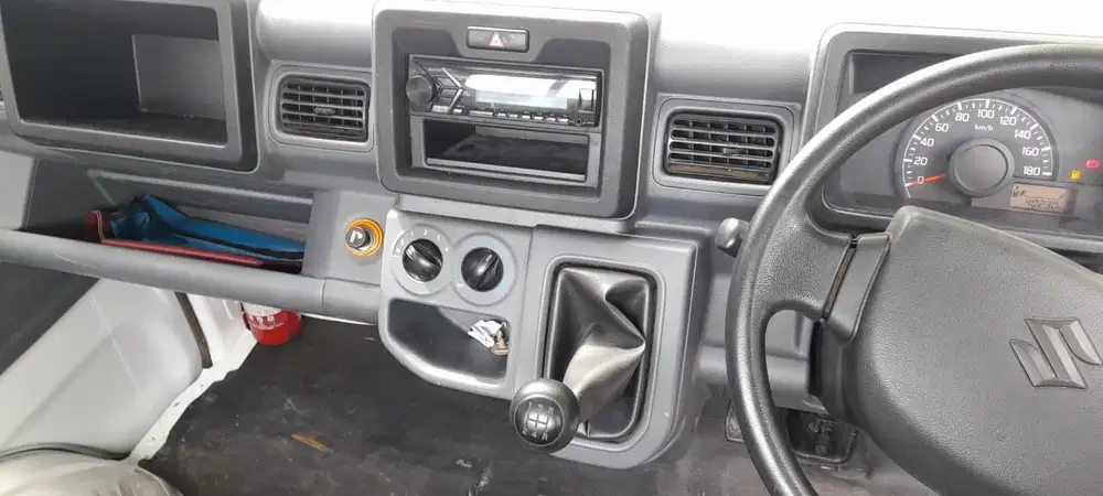 Suzuki Carry 2021 Bensin