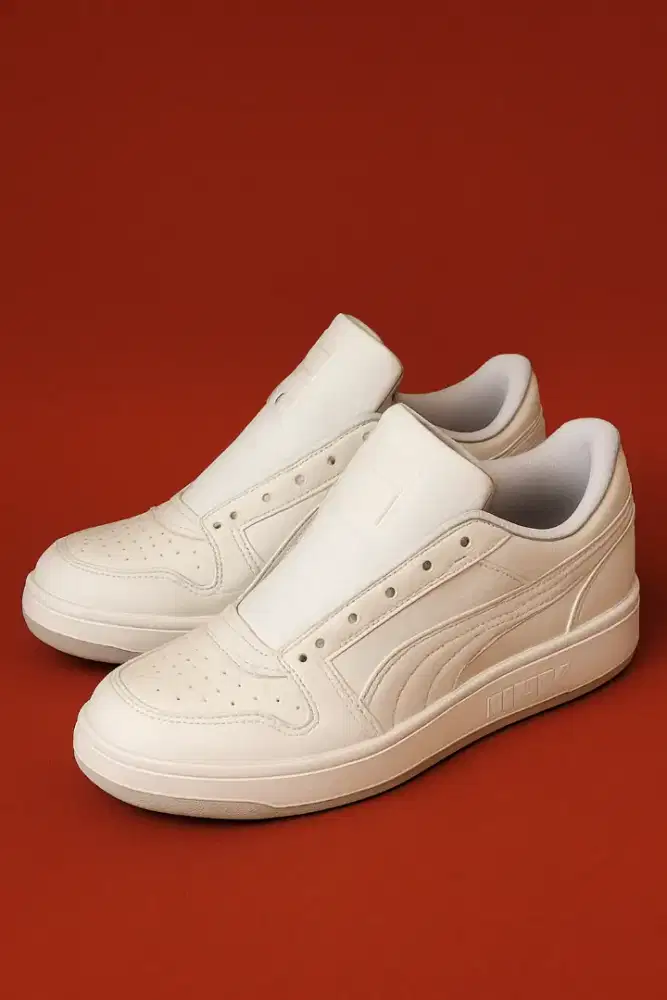Sepatu Puma Trainer White Size 44.5 - US 11