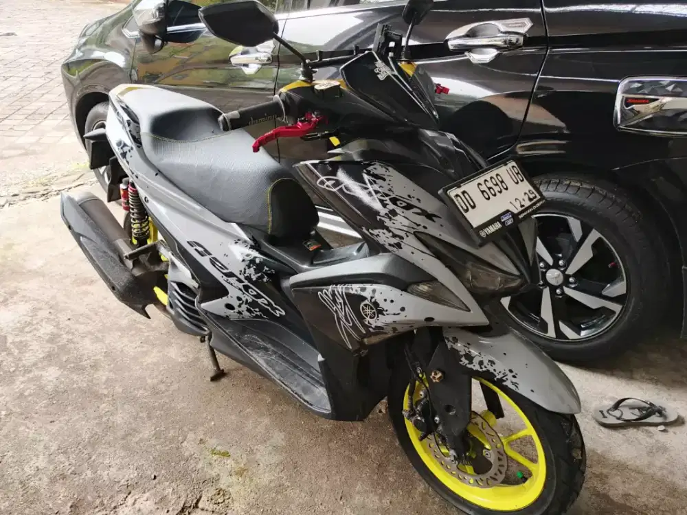 Di jual motor yamaha AIROX secepatnya.
