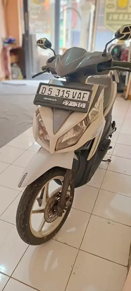 Honda Vario Techno Fi 2011 Mulus Terawat