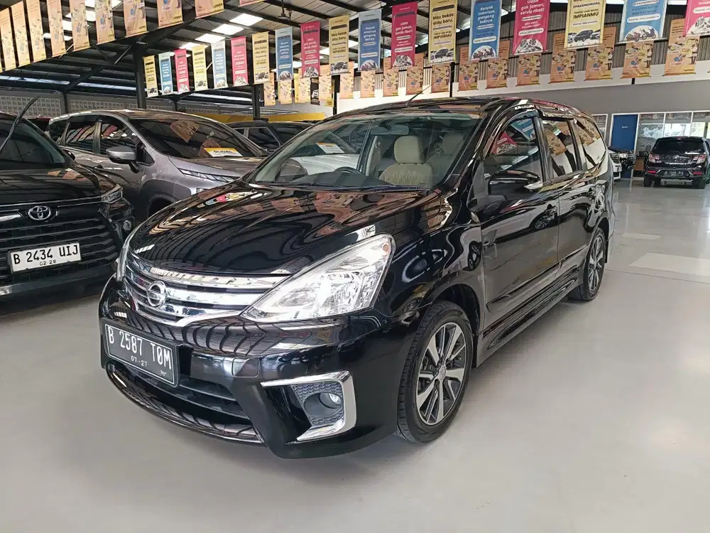Nissan Grand Livina 1.5 HWS AT 2017 Pajak Panjang