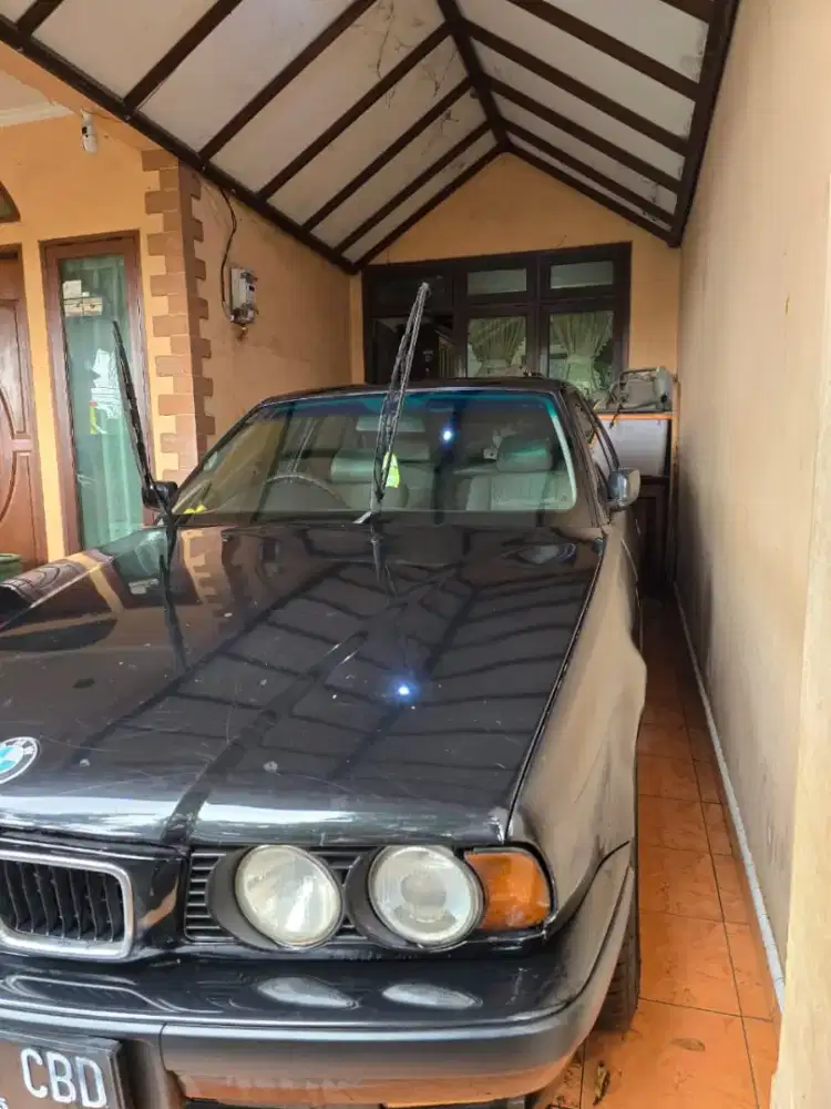 JUAL Cepat Mobil BM2 E34 520i
