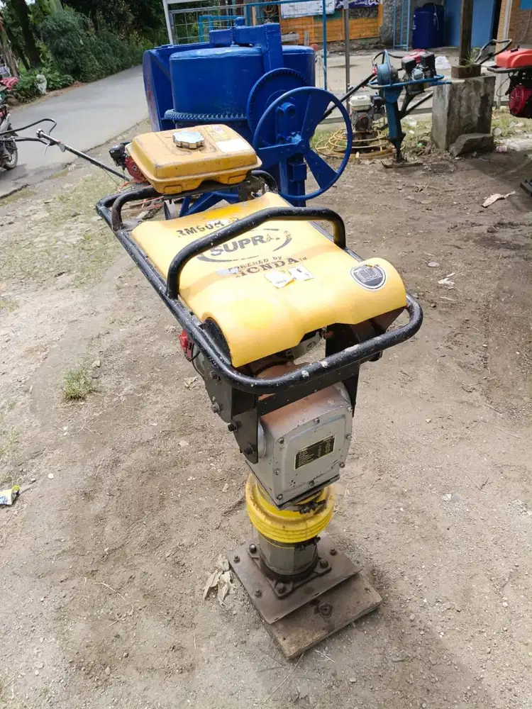 Jual Mesin Pemadat Stamper Kuda Honda Mulus Siap Kerja