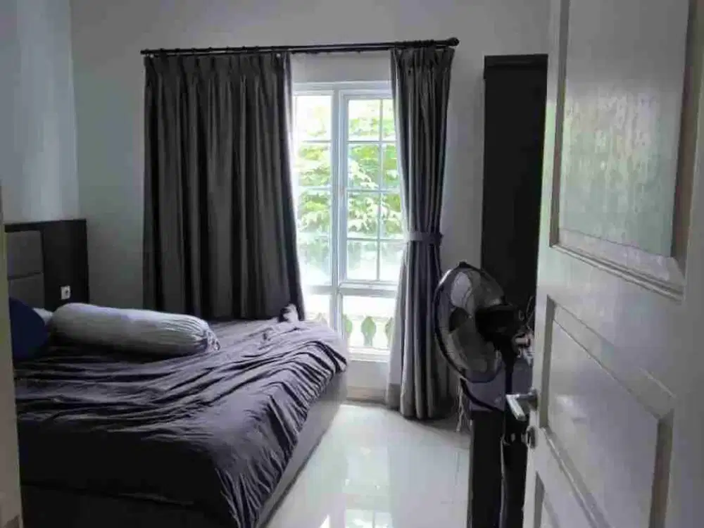 Turun Harga ! Rumah Semi Furnished Cluster Omaha Village Gading Serpong Tangerang