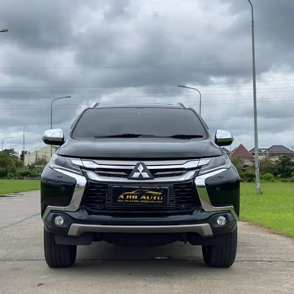[KM 66RB] Pajero Sport 2.4 Dakar 4x2 Matic 2018