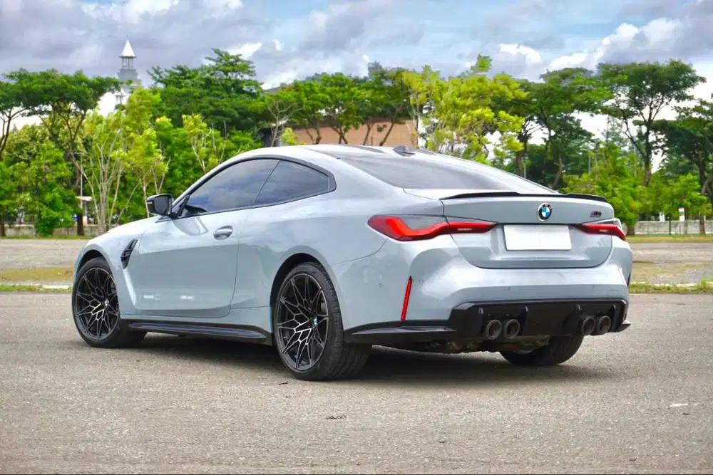 BMW M4 Competition Coupe S58 G82 2023 / 2024