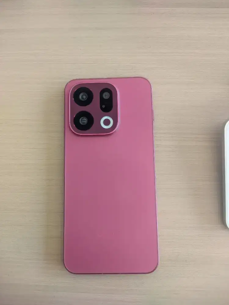 Promo cicilan Oppo find X9 hingga free 2×