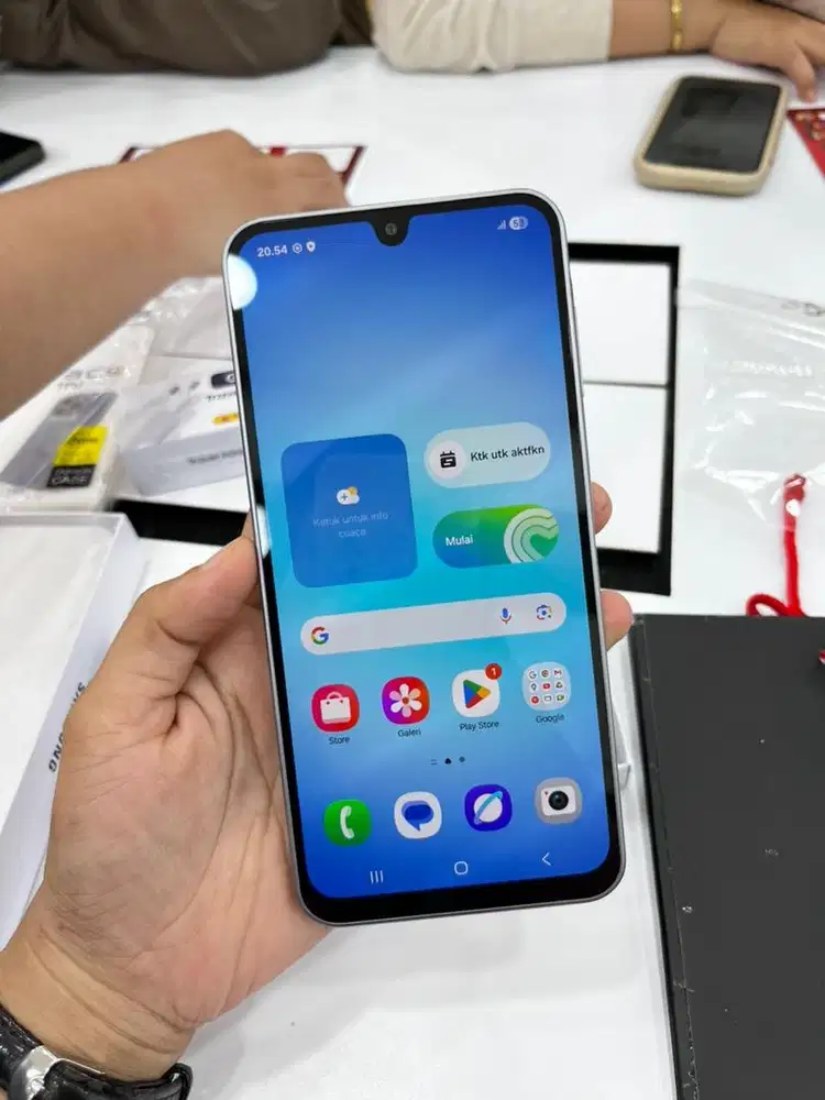 SAMSUNG GALAXY A17 by HOMECREDIT