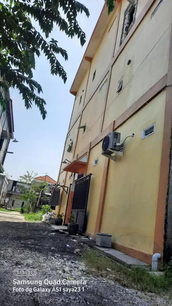 Jual kos kos full penghuni