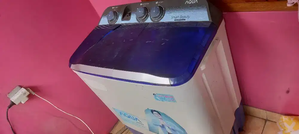 MESIN CUCI 2 TABUNG AQUA