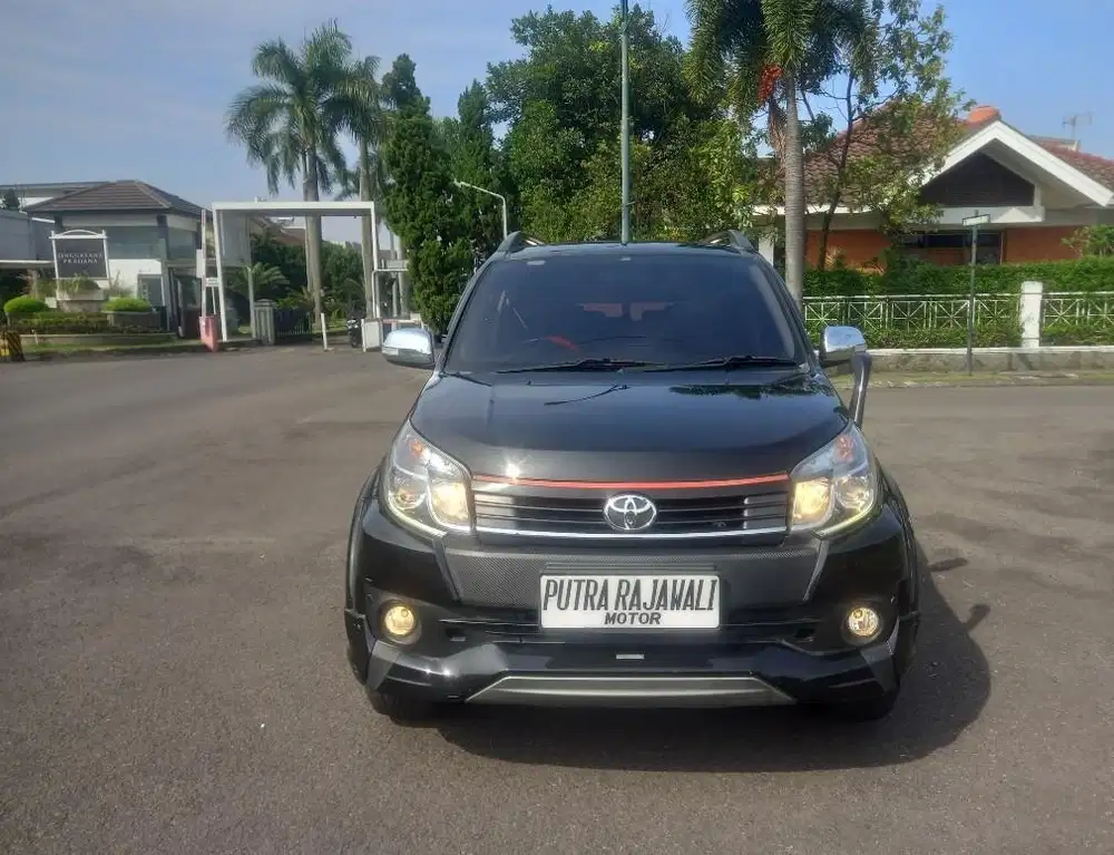 RUSH 1.5 S TRD SPORTIVO ULTIMO AT 2016