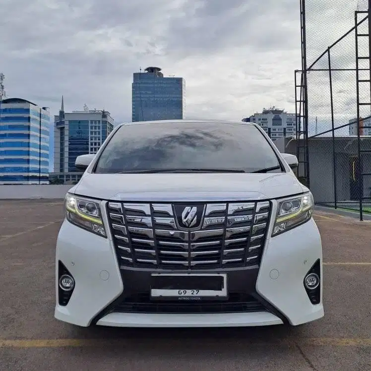 TOYOTA ALPHARD G NIK 2017