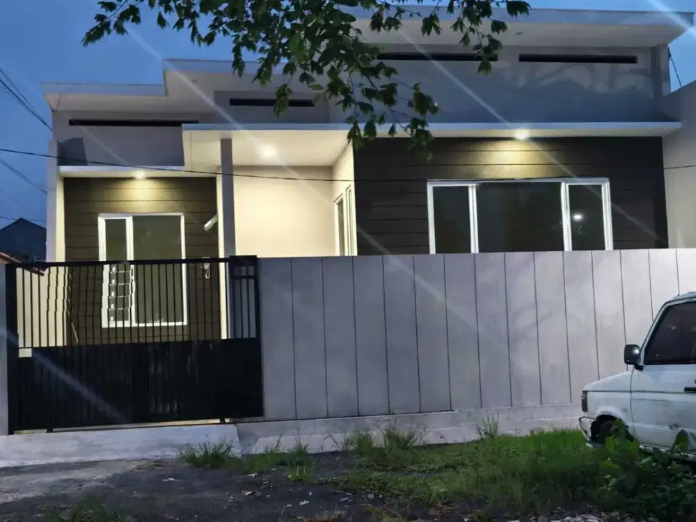 Rumah siap huni dan nyaman daerah Tanah Mas Semarang – 10872