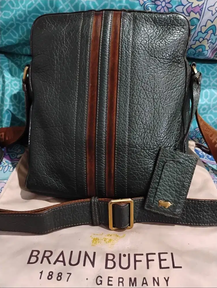 Tas Slempang Kulit Braun Buffel