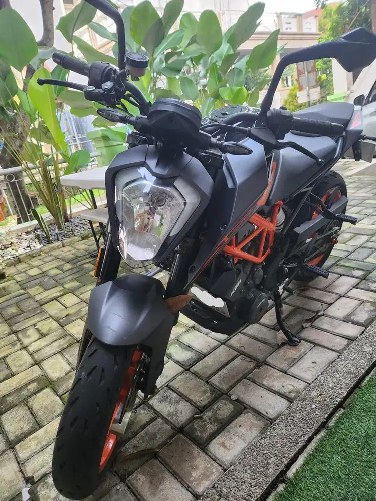 KTM Duke 250cc th2023 – Kondisi Mulus, Siap Pakai, Siap Gas!