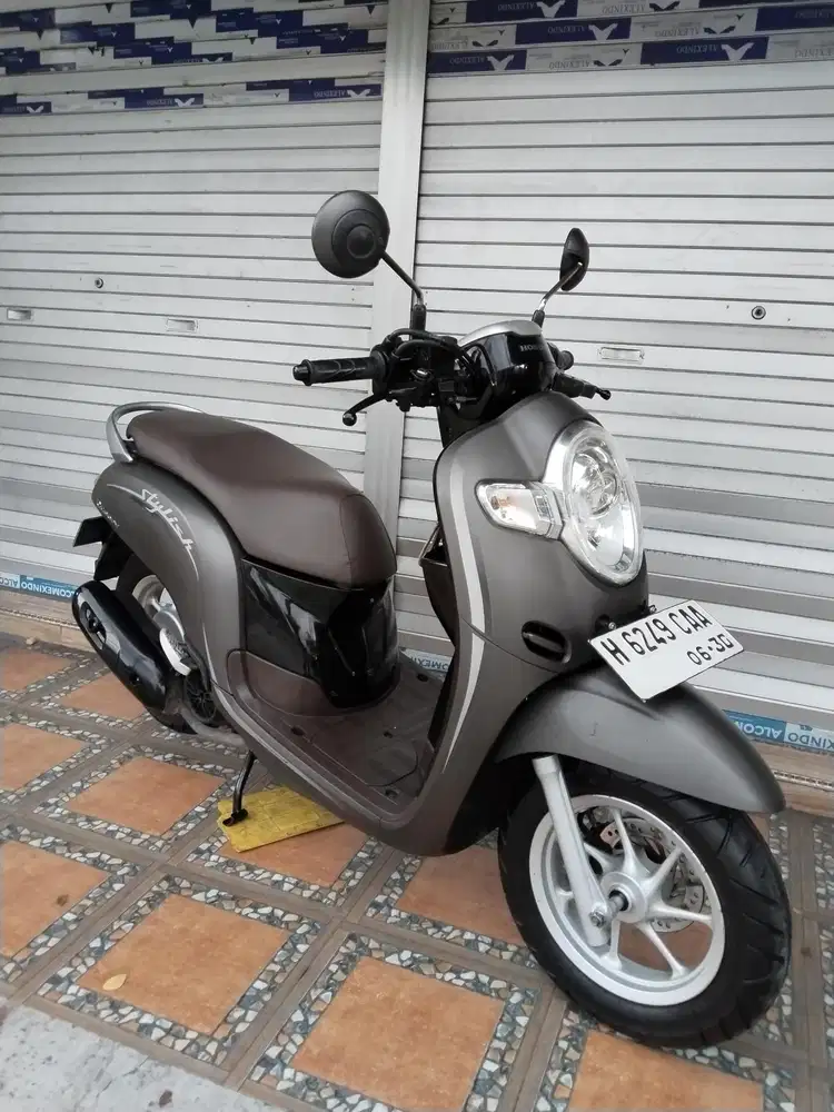 Honda scoopy 2020