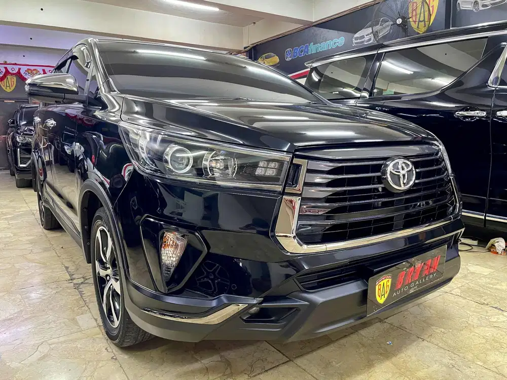 TDP50JT TOYOTA KIJANG INNOVA VENTURER 2022 GOOD CONDITION