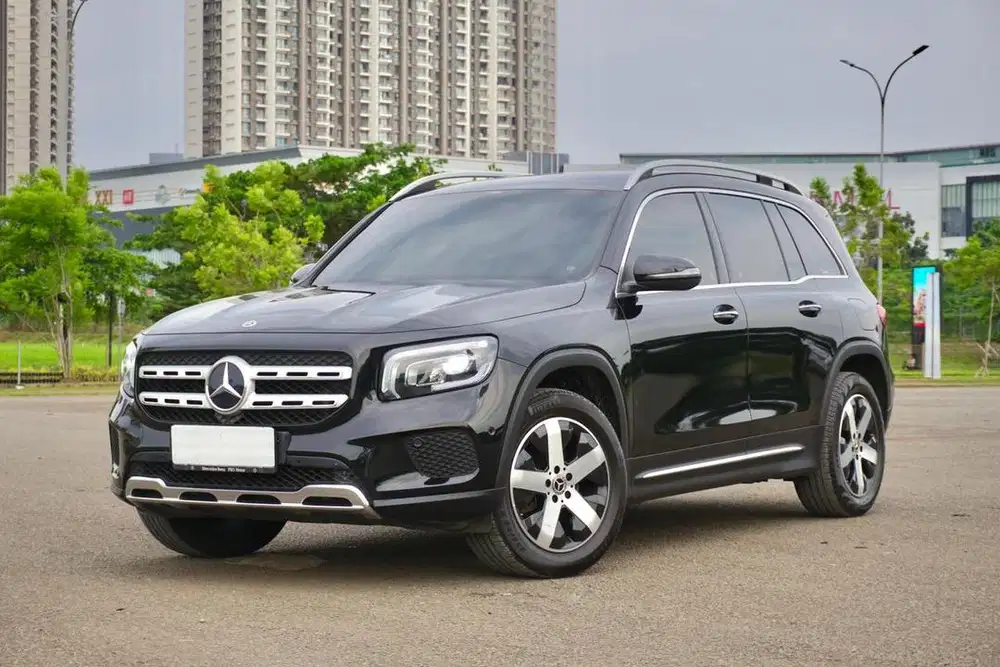 Best Deal Mercedes Benz GLB200 X247 Progressive Line 2021 Hitam