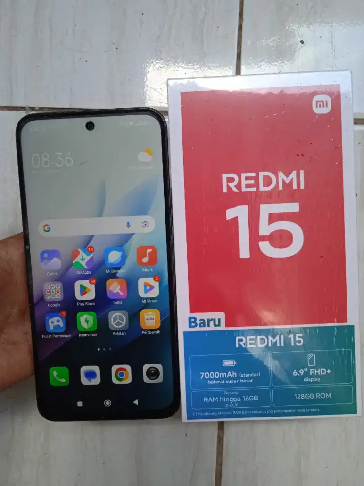 Redmi 15 ram 8/128 pemakaian 2 bulan kurang