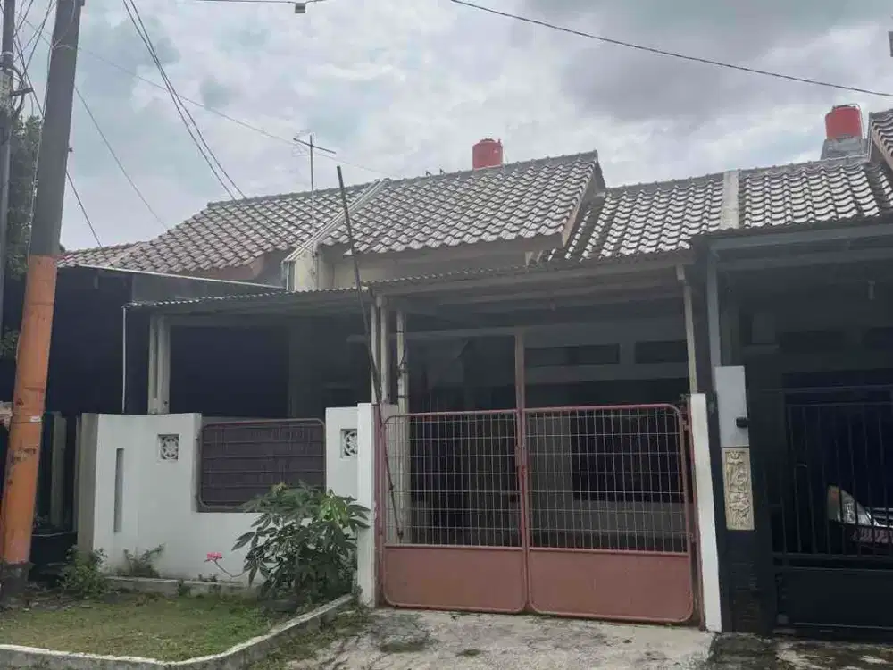 Dijual rumah di Perum Simprug di Poris Kota Tangerang Murah siap Huni!