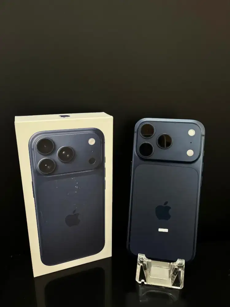 Kredit iPhone 17 Pro Deep Blue