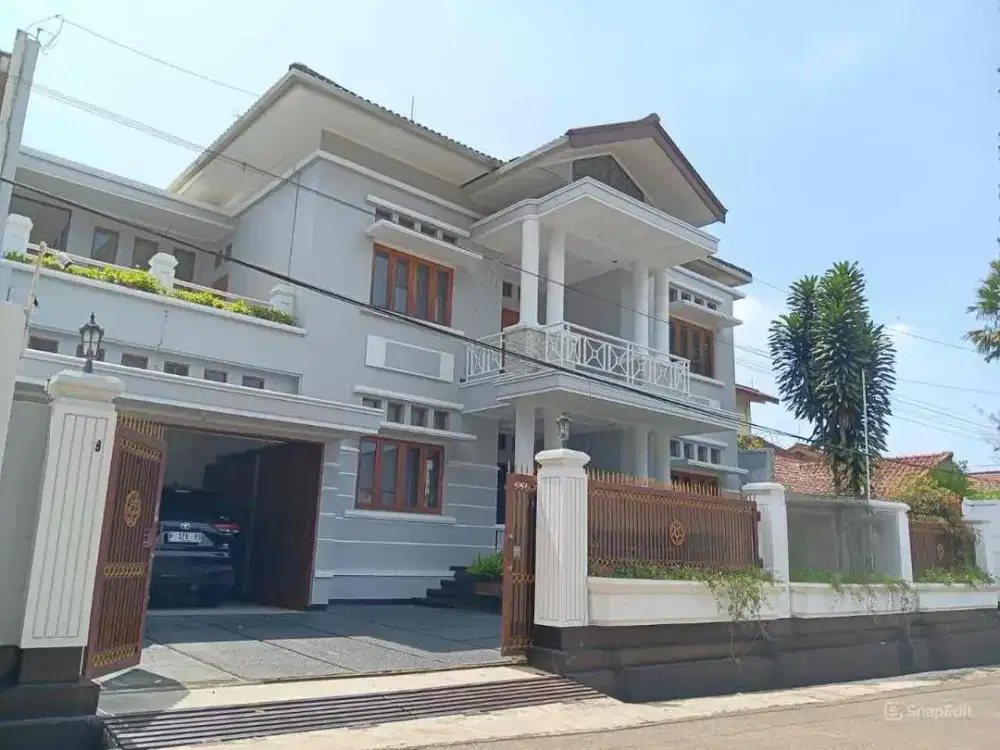 Sewa Rumah Furnished Siap Huni di Gegerkalong Bandung