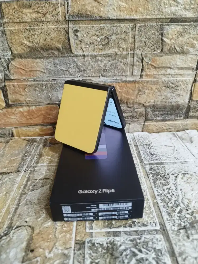 Samsung Z flip 5 512gb