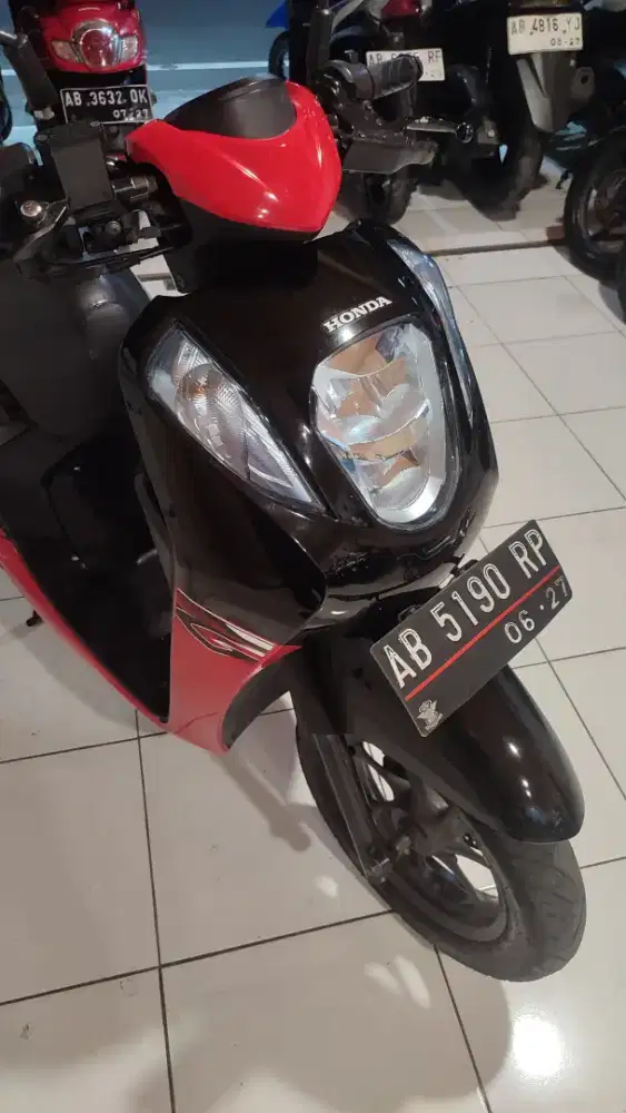 Honda genio 2022 ban donat