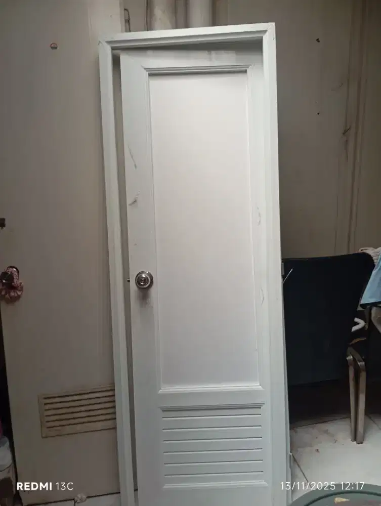 jual Pintu Kusen PVC serta kunci