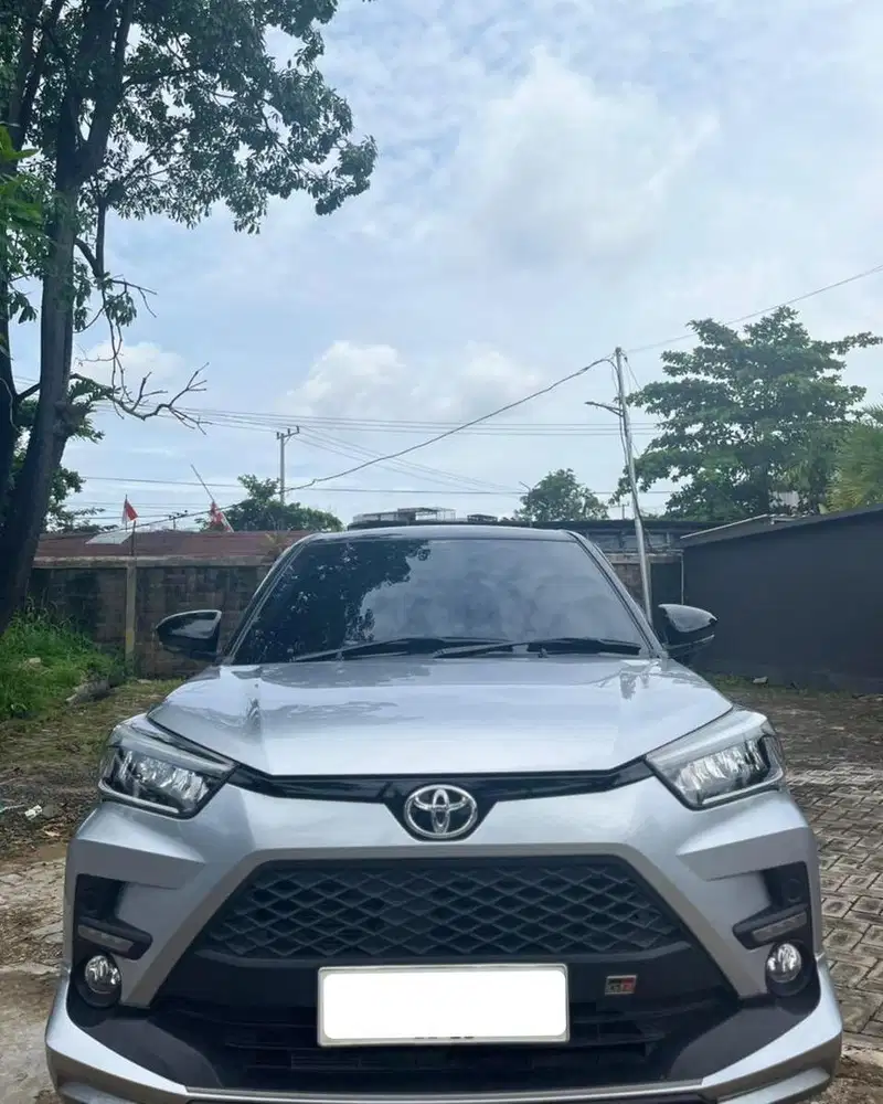 Totoya Raize type GR TURBO Two Tone