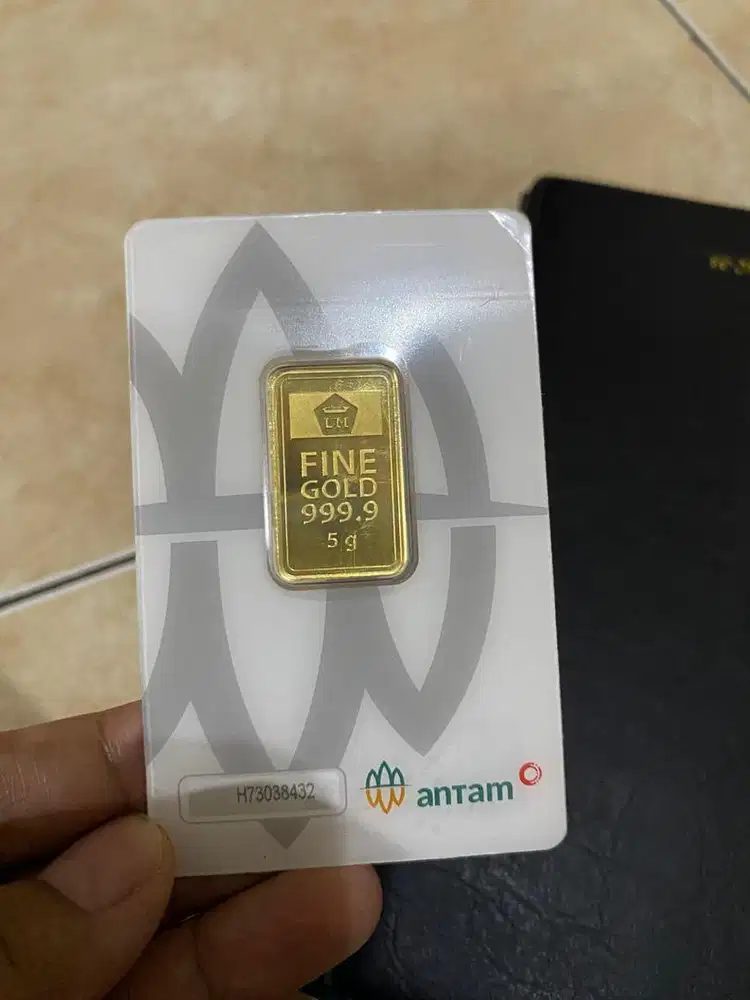 ANTAM 5gr tahun 2024