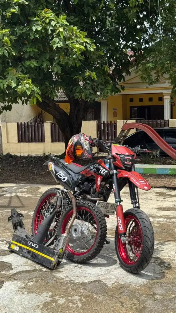 HONDA CRF 150 L TRAIL/MODIF SUPERMOTO