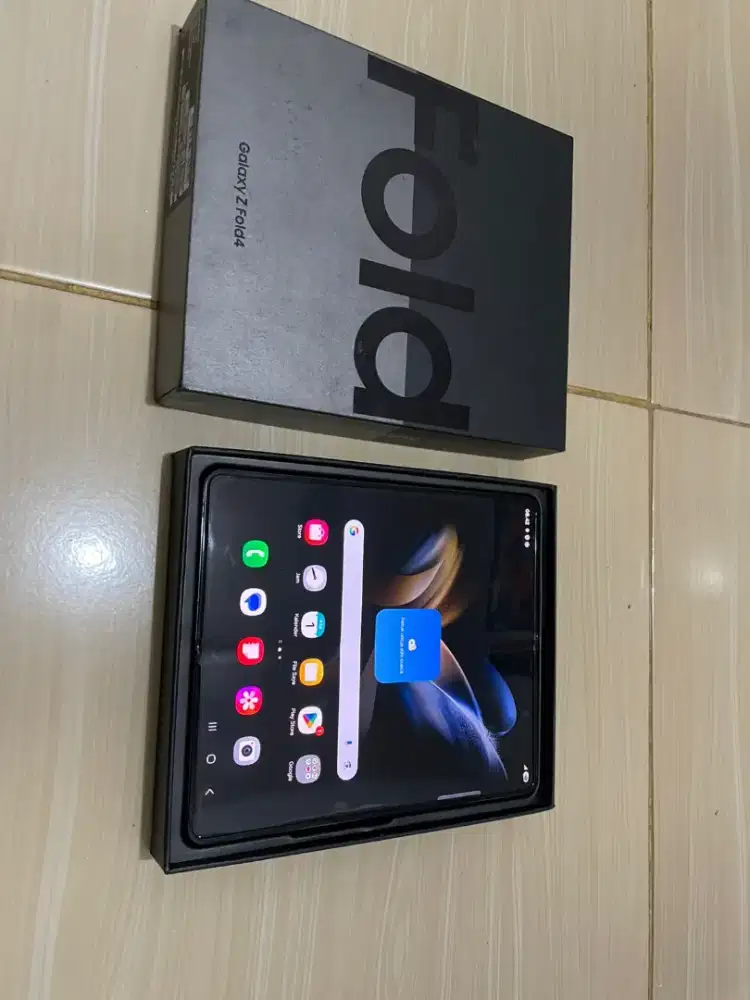 JUAL BU SAMSUNG Z FOLD 4 5G RAM 12/256GB SEIN MULUS