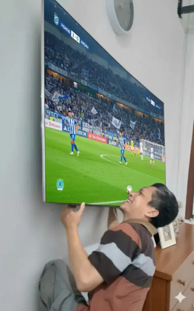 pemasangan & jual bracket utk gantungan tv led lcd di tembok kuat aman