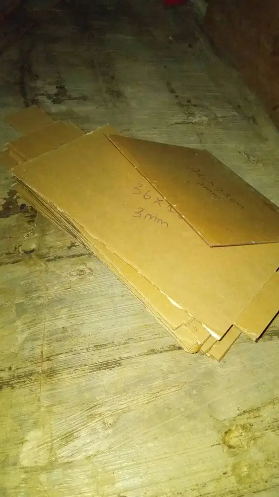 Akrilik sheet masih segel