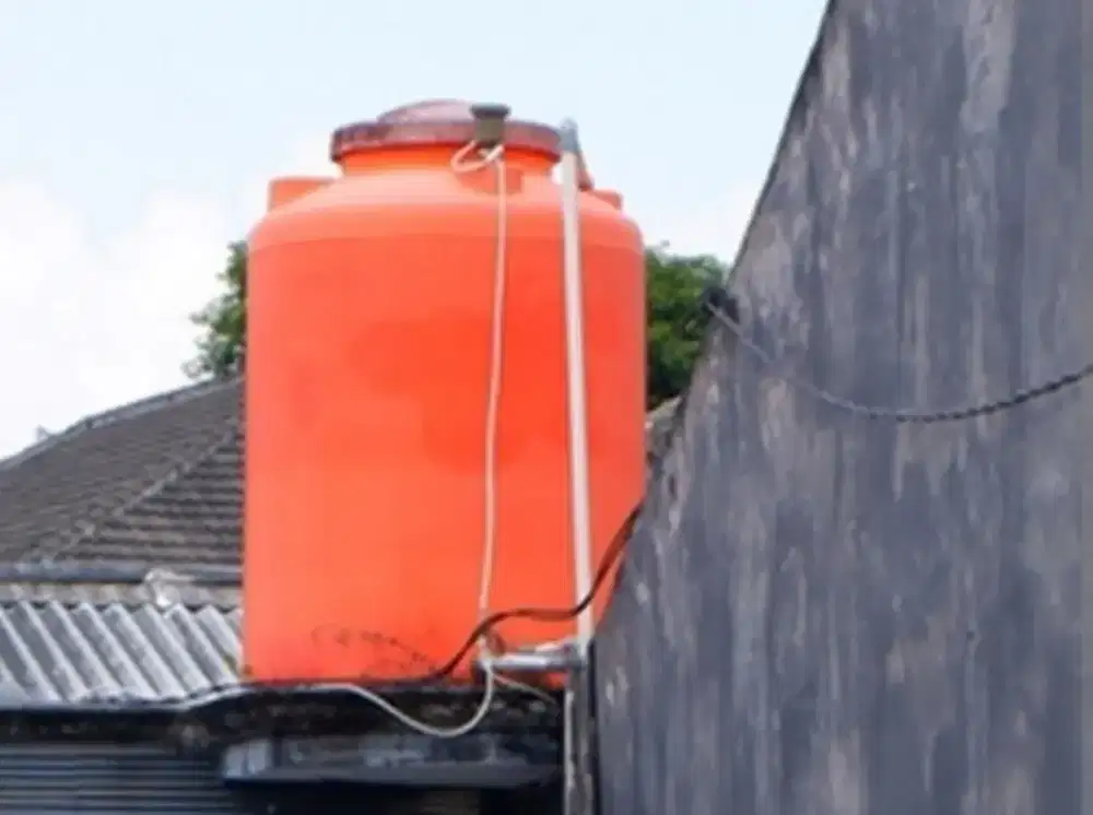 Jasa cuci dan kuras toren