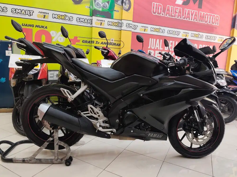 Yamaha R15 v3 tahun 2017